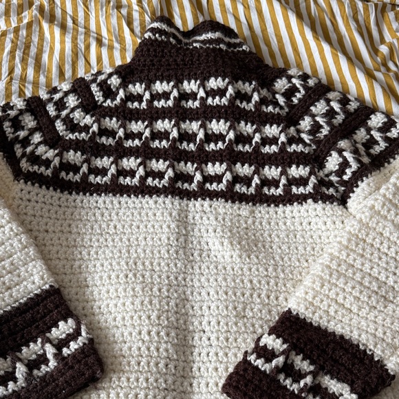 vintage Cozy Crochet Jacket - Cream & Dark Brown - Picture 4 of 5